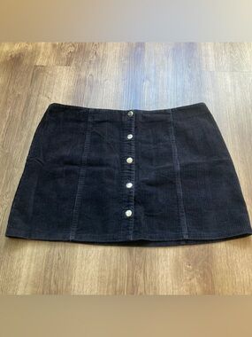Forever 21+ Black Corduroy Button-up Skirt 1X